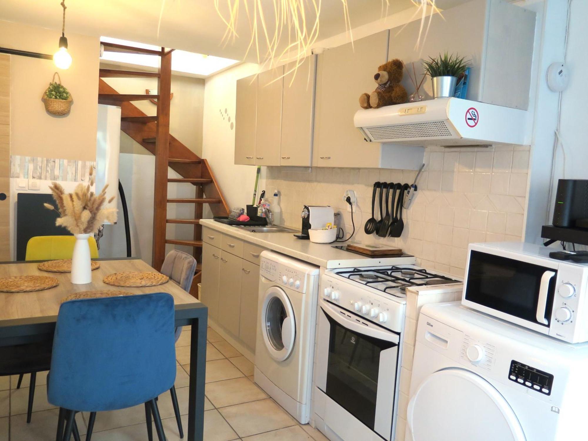 Maison De Village A 35 M Du Bord De Mer Marseille Bagian luar foto
